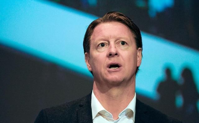  运营商|一针“强心剂”，运营商不顾警告做出选择，华为又迎新机遇