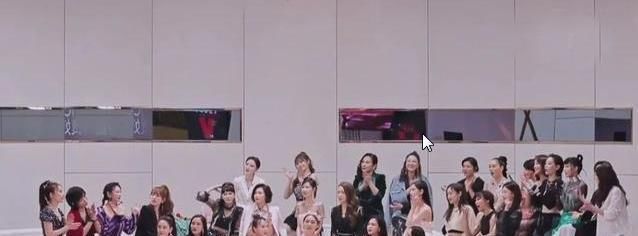  姐姐|张含韵意外暴露成团消息，名单已内定？《浪姐》真的有猫腻？