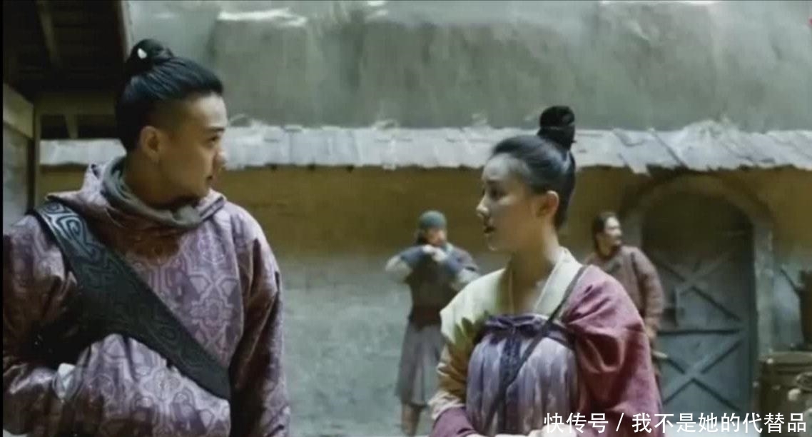 皇上|《长安十二时辰》萧规挟持皇上出逃,明明张小敬、檀棋能救人,为何迟迟不动手?