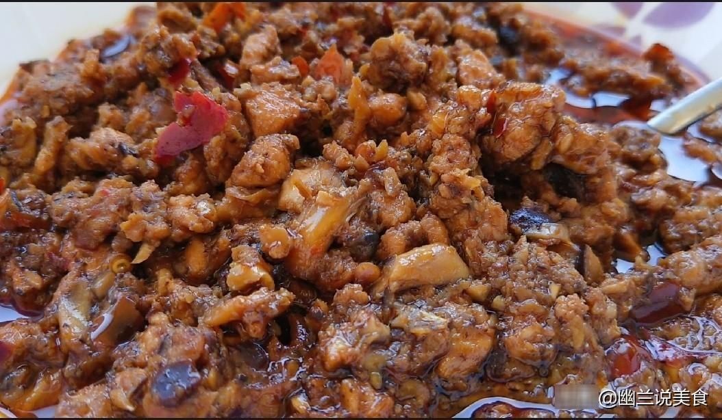 自制|教你自制香菇酱,做法简单, 香辣美味又下饭 ,好吃没有添加剂