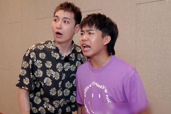  正式|《德云斗笑社》正式官宣定档，看到播出时间，忙坏孟鹤堂