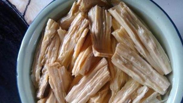  浸泡|浸泡豆腐，不要直接用水，大厨教你一招，玉柱不易腐烂