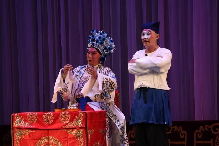 国粹|触摸历史 传承国粹 济报小记者走进北洋大戏院