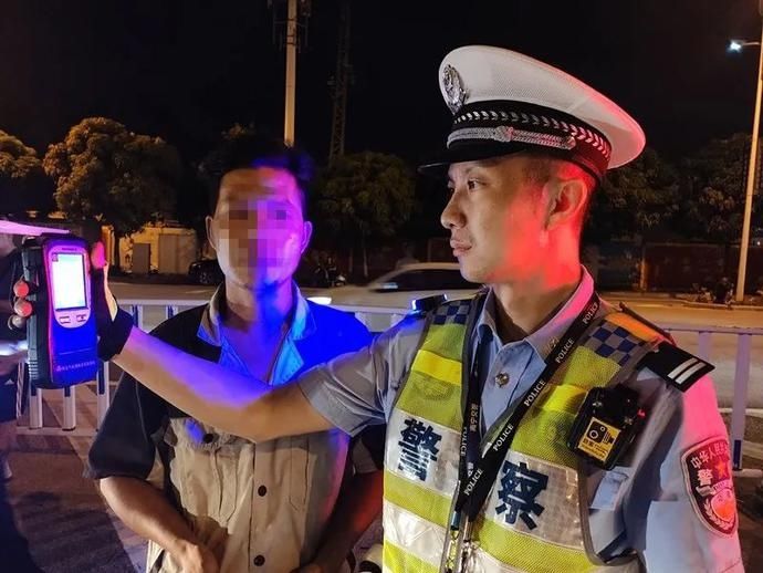 某体内酒精|曝光台 | 即将到来的国庆节,他们将无法自驾出游!