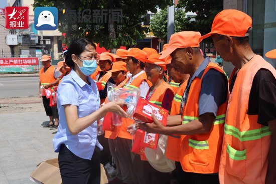 城市|您守城市一方净土,农商送您一丝清凉