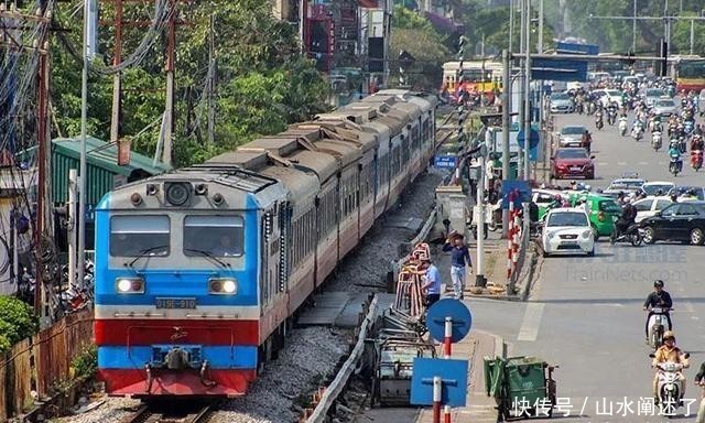 因祸得福|美国一把火烧出越南“原形”,中国却因祸得福,这次赚大了