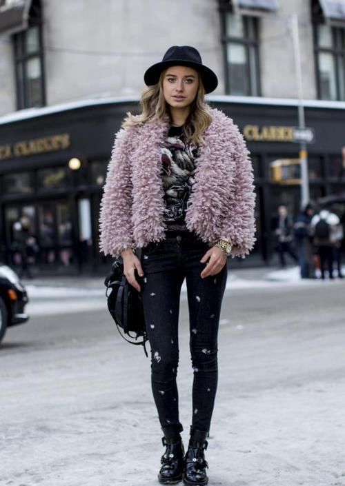 棉袄|大棉袄穿着太老气,一身羊羔绒保暖又时髦,让你气质大提升