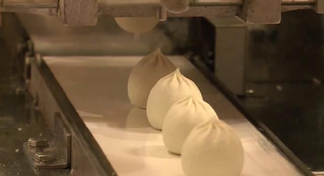  折服|让日本人折服的中国包子！只需做好这几步，个个皮薄馅大汤汁四溢