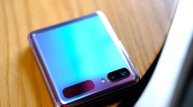 Flip|嘿，你的粉饼盒。Galaxy Z Flip体验分享