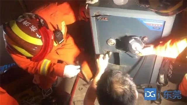  受不了|“呼吸困难，受不了！”7岁女孩玩“躲猫猫”带钥匙被锁保险柜