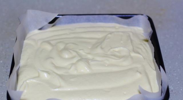 用刮刀|按照这个配方做的古早蛋糕,不塌陷,不开裂,像棉花一样柔软Q弹