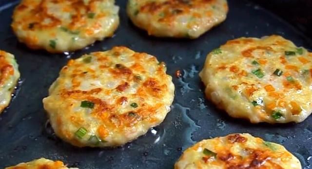 小饼|我常给孩子做此小饼，鲜香补钙，营养丰富，孩子1顿吃3个