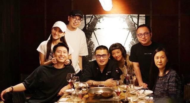 何超莲|窦骁带何超莲回西安老家,网友:不结婚很难收场