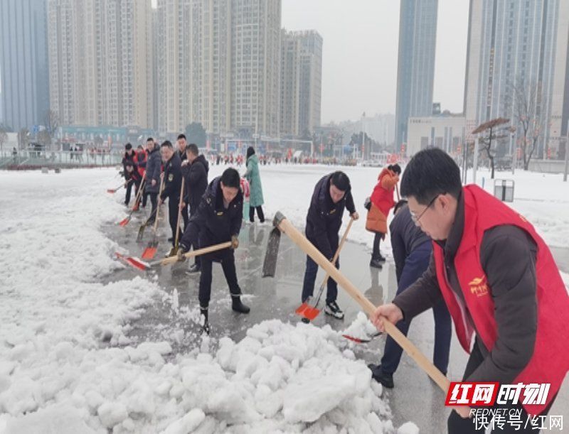 常德柳叶湖：除雪在继续  文明在延续