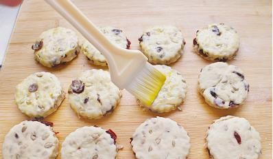 大人|这个小点心比蛋糕简单,入口松软,营养丰富,大人孩子都爱吃