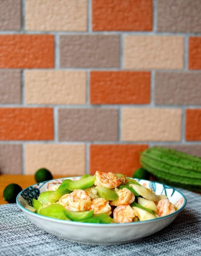  必吃|夏季我家必吃的消暑降火美食，三高肥胖人群放心吃，强烈建议收藏??