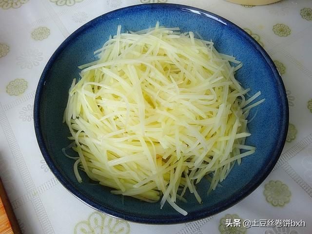  精神|天热，这菜要常吃，2元做一盘，不炒不炖最抢手，平衡体质精神好