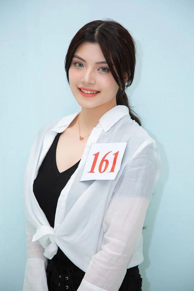  重庆|80位重庆小姐复赛选手齐亮相，小姐姐邀你投票喽！