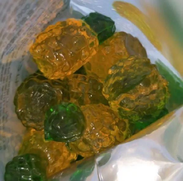 上榜|公认“最坑”的3款糖果,口感极差价格却老高,星空棒棒糖上榜