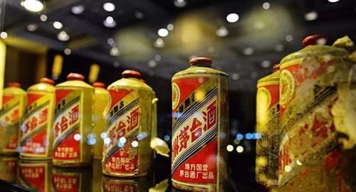 销量|卖得最好的“东北酒”,最低单价5元,一年卖出60亿,干翻江小白