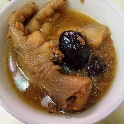  枸杞|红枣枸杞糯米酒炖鸡爪