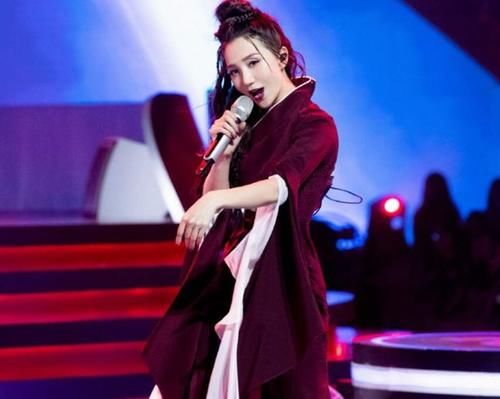  连续|阿朵拒绝打投，得票却连续出现异常增长，节目组发怒，要重拳出击