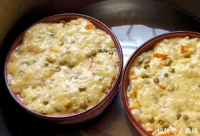 苹果|我家绿豆从不熬粥,加1个苹果,简单几步,上桌4碗不够吃,真解馋