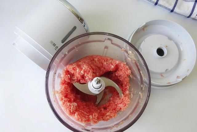  健康|这菜人人爱吃，只有在家自己做吃着才放心，健康又实惠，香