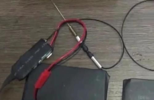  小偷|电动车主不拔钥匙引人作案，GPS定位敲诈勒索，小偷：我选择自首