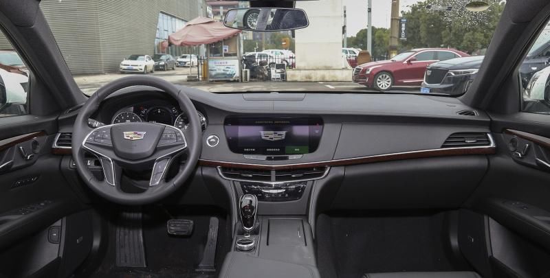  CT6|凯迪拉克CT6的油耗高吗？它的小毛病多吗？车主4580公里后有话说