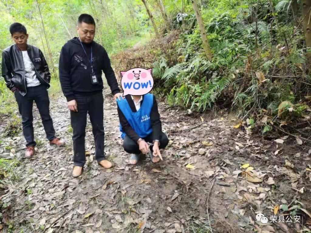 全过程|就是他！监控拍下灯杆坝一男子路边盗窃全过程！