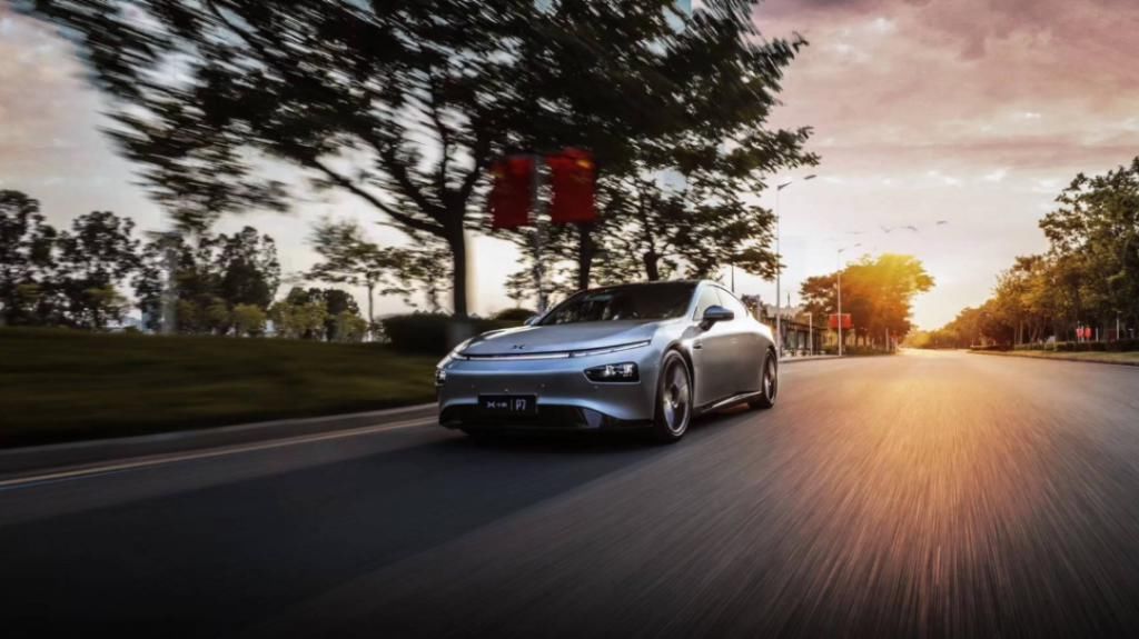 条路|蔚来与北汽之后，吉利换电站也上线了！但这条路未来真能走通么？