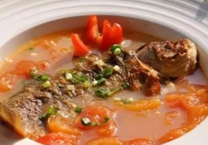  海带|酱焖鲜鲅鱼，鲫鱼西红柿汤，五花肉酥海带这几道家常菜的做法