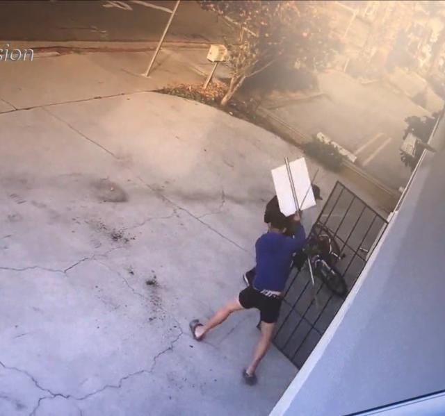  步枪|实拍中国拳王持步枪长刀抗击匪徒！最后将其KO