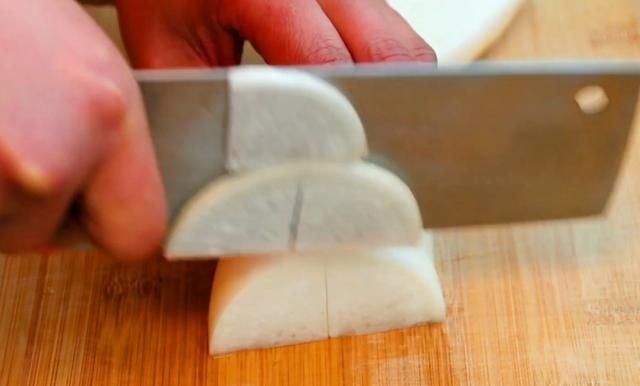 猪肉|立秋之后,牛肉猪肉靠边站,秋天最该吃这肉,鲜香温和降秋燥