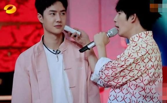  赵丽颖|《天天向上》下期要火了，王一博和赵丽颖合体，相差10岁无差别