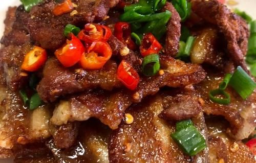  家常菜|家人吃不够的家常菜，香辣过瘾，看着就馋，多下两碗饭！