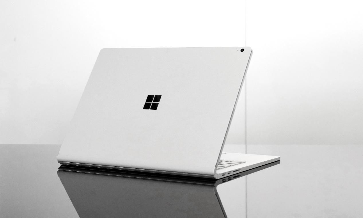  笔电|雨露均沾的Surface Book 3，便是笔电的未来么