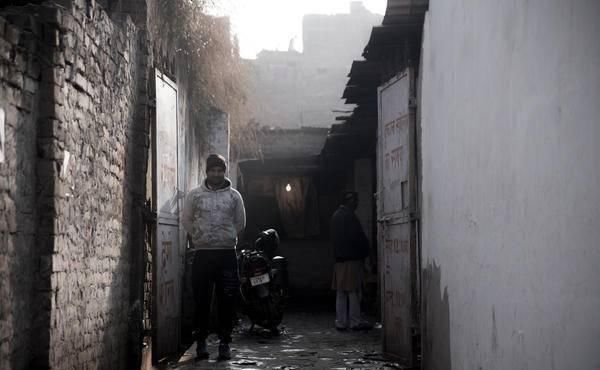 受伤|受伤的文明:印度