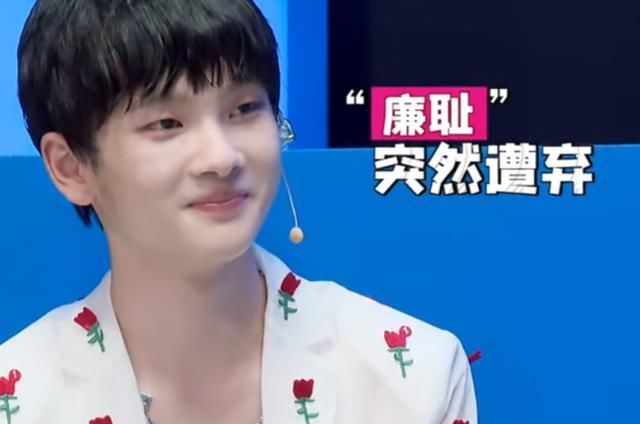  南遮|上跑男不允许染发？周震南遮金发的方式亮了，掉水里那刻笑出猪叫