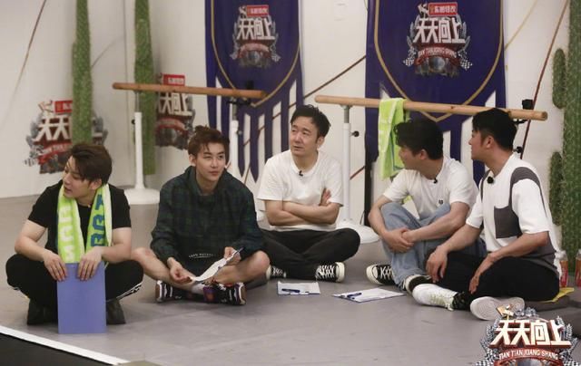  情商|钱枫为抢人“污蔑”王一博，周艺轩高情商反驳，宠弟实锤