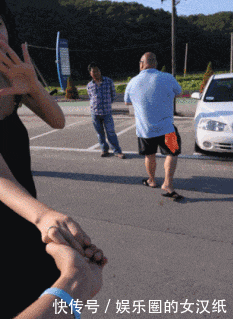  姑娘|GIF搞笑趣图: 日本最清纯的姑娘, 请问你看到她对她还有仇恨吗?