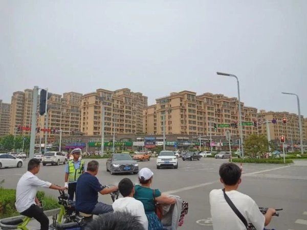  菏泽|菏泽城区38个路口不能这样走了！10月1日起，全面开展！