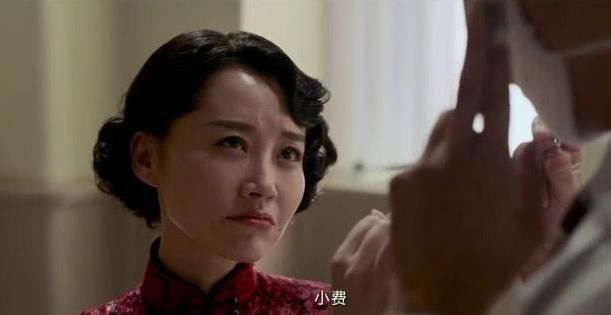  像是|都50岁了还能靠“臀”上热搜，戏外的许晴更像是“女王”