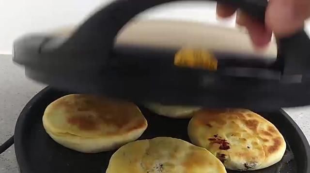  红糖|红糖饼一点也不难，做法简单，一出锅汁直掉渣！