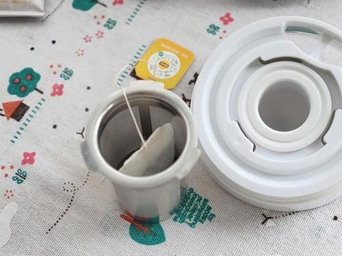  奶茶|网红之珍珠奶茶草莓冻，Q弹嫩滑，奶香十足，奶茶控绝对不可错过