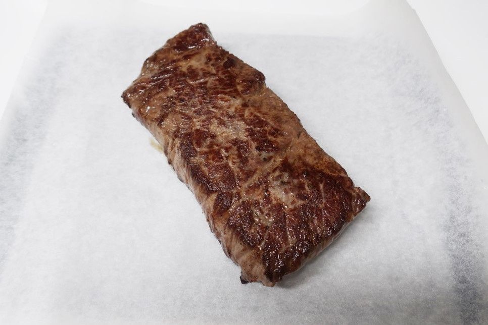 做法|简单美食之《牛排盖饭》的做法