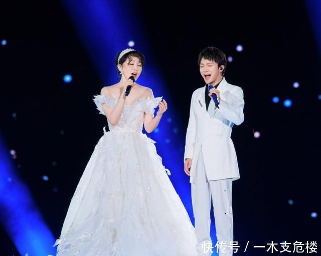 热播剧|同样是评委,尔冬升的毒辣点评,就是要比丁太升更让人信服