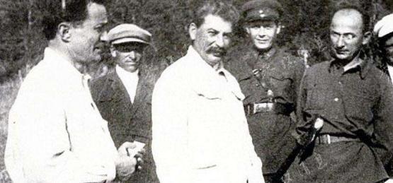 酒后|赫鲁晓夫在一次宴会上酒后吐真言，竟然透露了斯大林死亡的原因