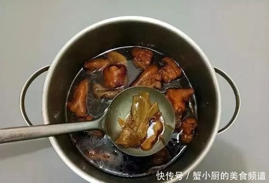 好吃|啤酒焖猪蹄,好吃不腻,吃的连汤汁都不剩!